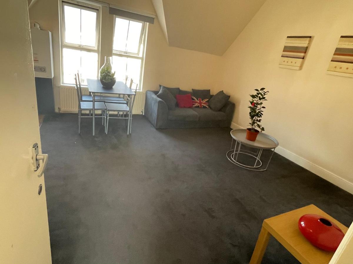 Vibrant & Cosy London Apartment Near Wembley 外观 照片