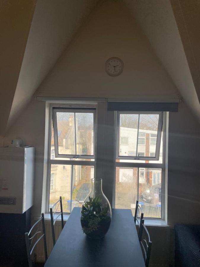 Vibrant & Cosy London Apartment Near Wembley 外观 照片