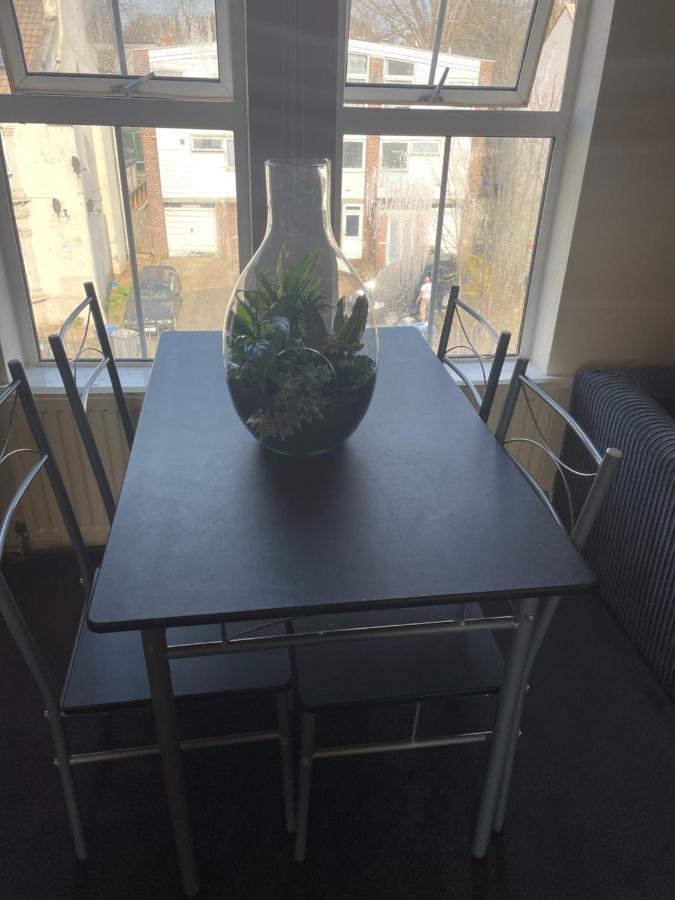 Vibrant & Cosy London Apartment Near Wembley 外观 照片